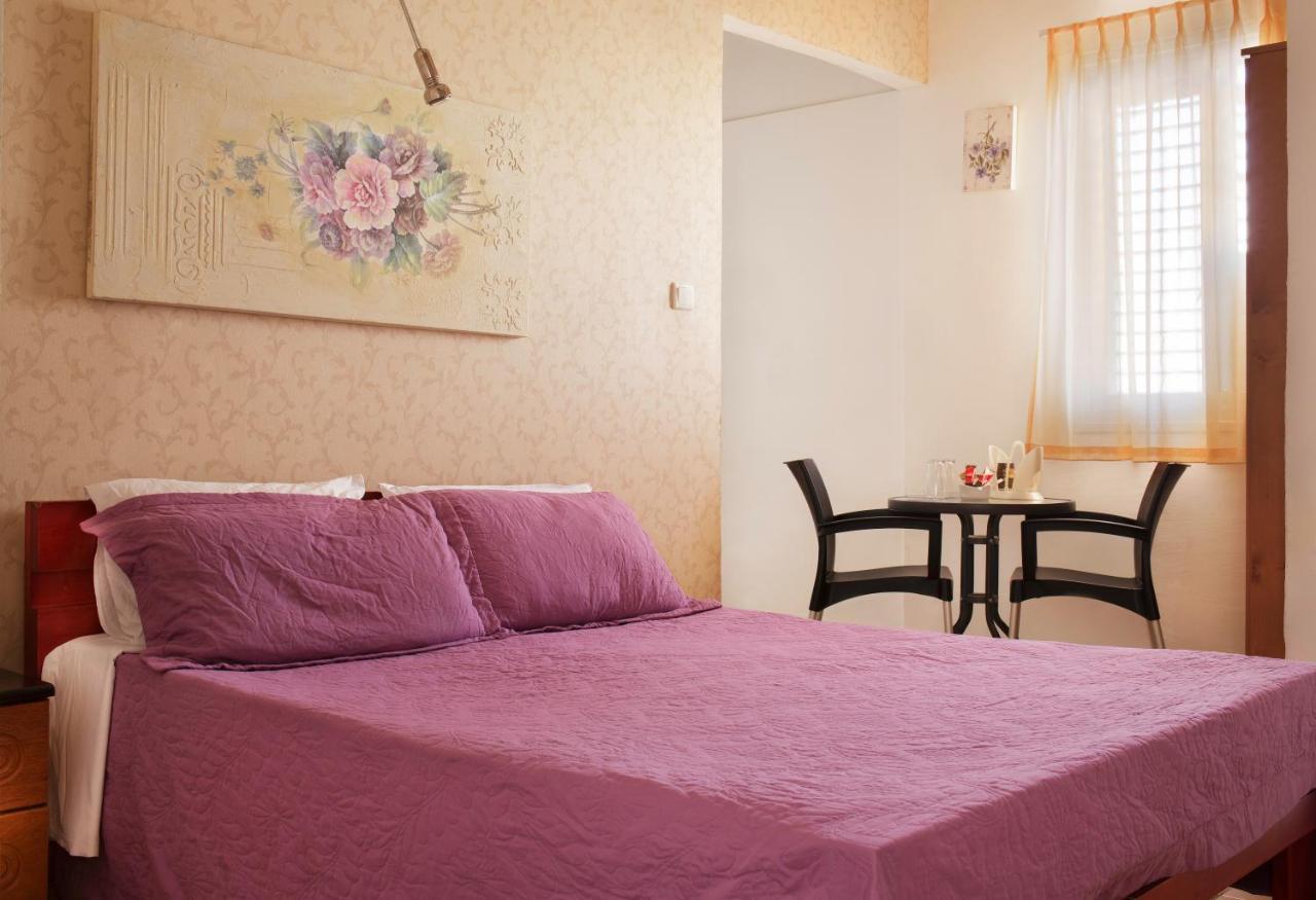 City Center Apartments Haifa Buitenkant foto